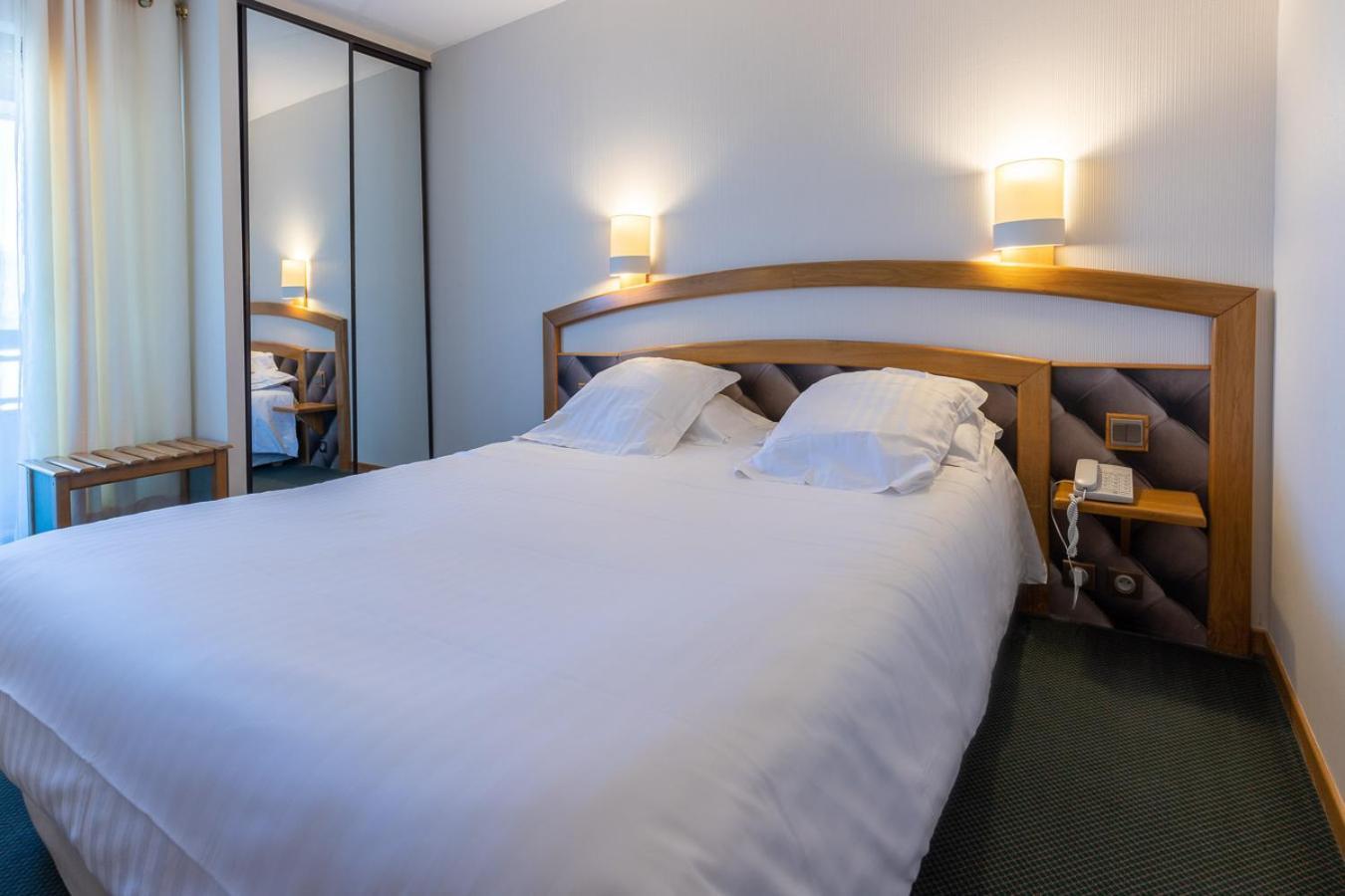 Best Western Le Relais De Laguiole Hotel & Spa Екстериор снимка